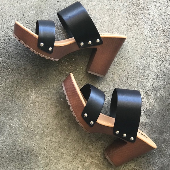 10 Soda Academy Black Slip On Platform Sandal Heel - Picture 4 of 8